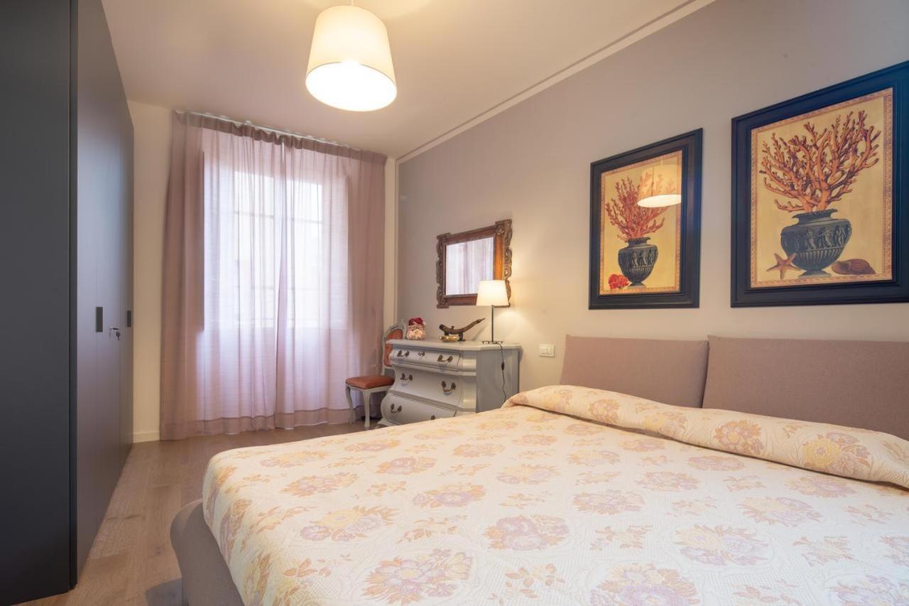 Stunning & Luxurious 1Br Apt 1 Min Walk By Duomo Florencie Exteriér fotografie